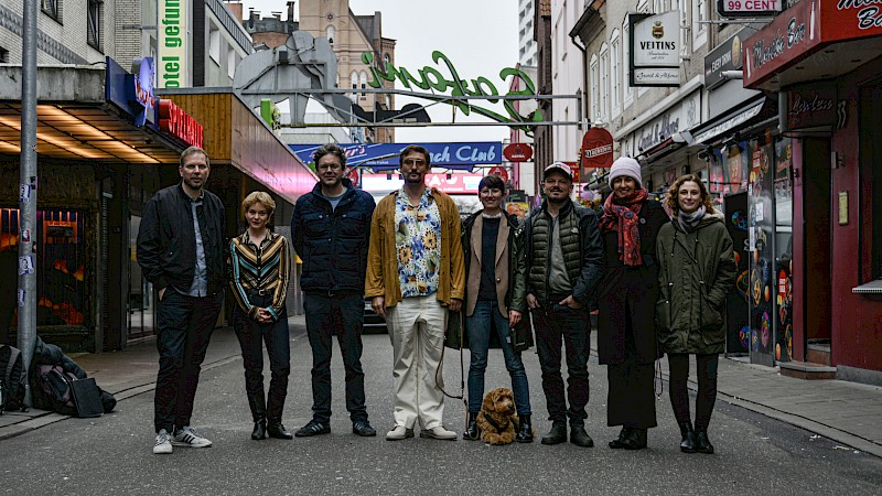 Shooting the Amazon Prime series "German Crime Story: Gefesselt" at Reeperbahn | MOIN Filmförderung